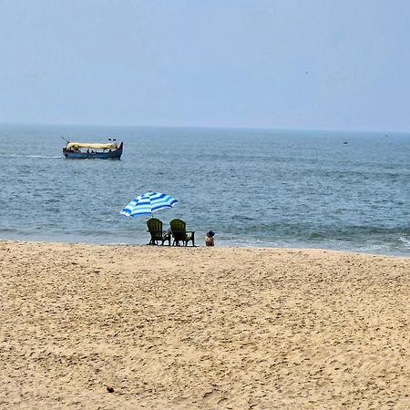 Ether Marari Beachfront Mararikulam Ngoại thất bức ảnh