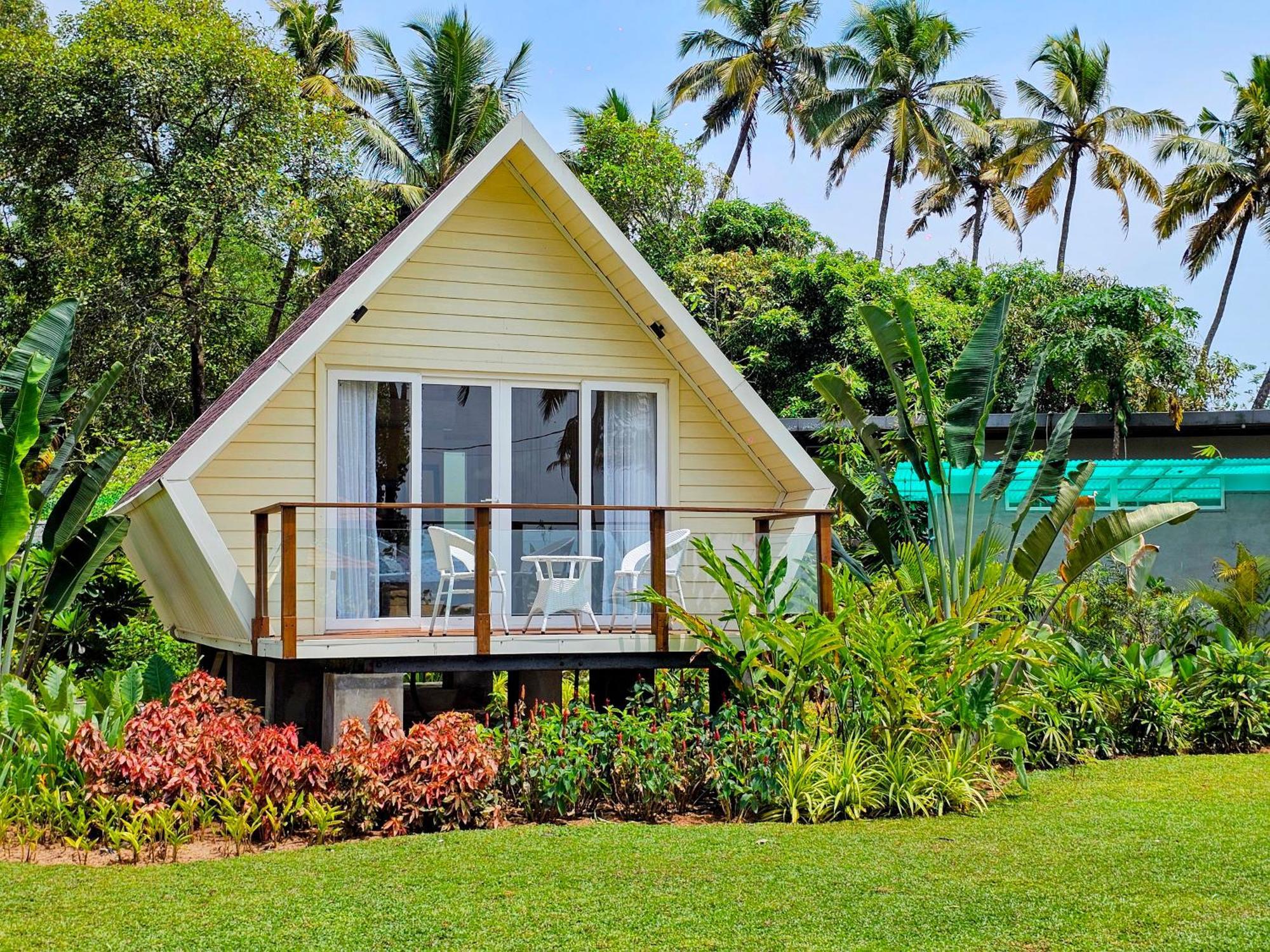 Ether Marari Beachfront Mararikulam Ngoại thất bức ảnh