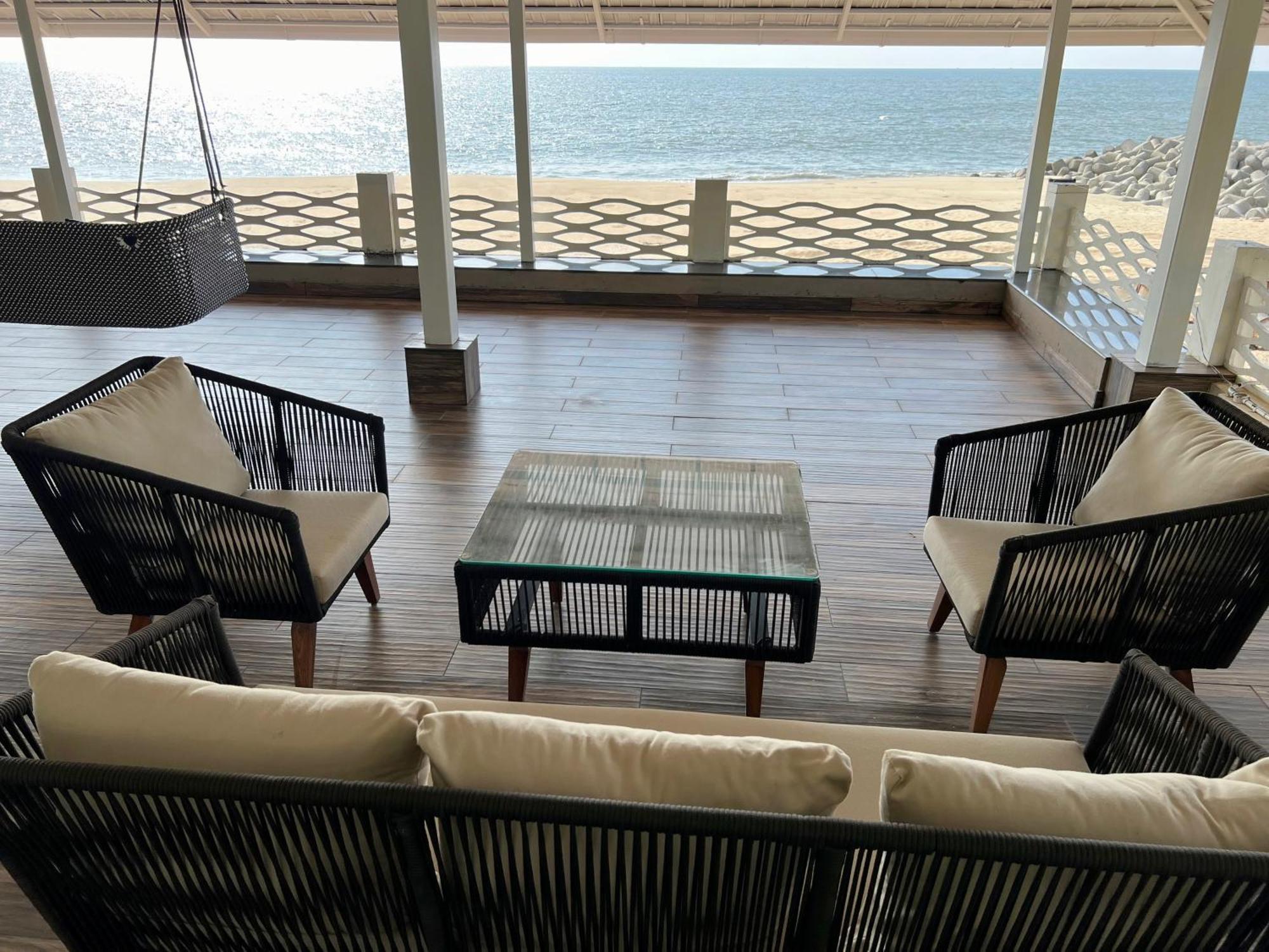 Ether Marari Beachfront Mararikulam Ngoại thất bức ảnh