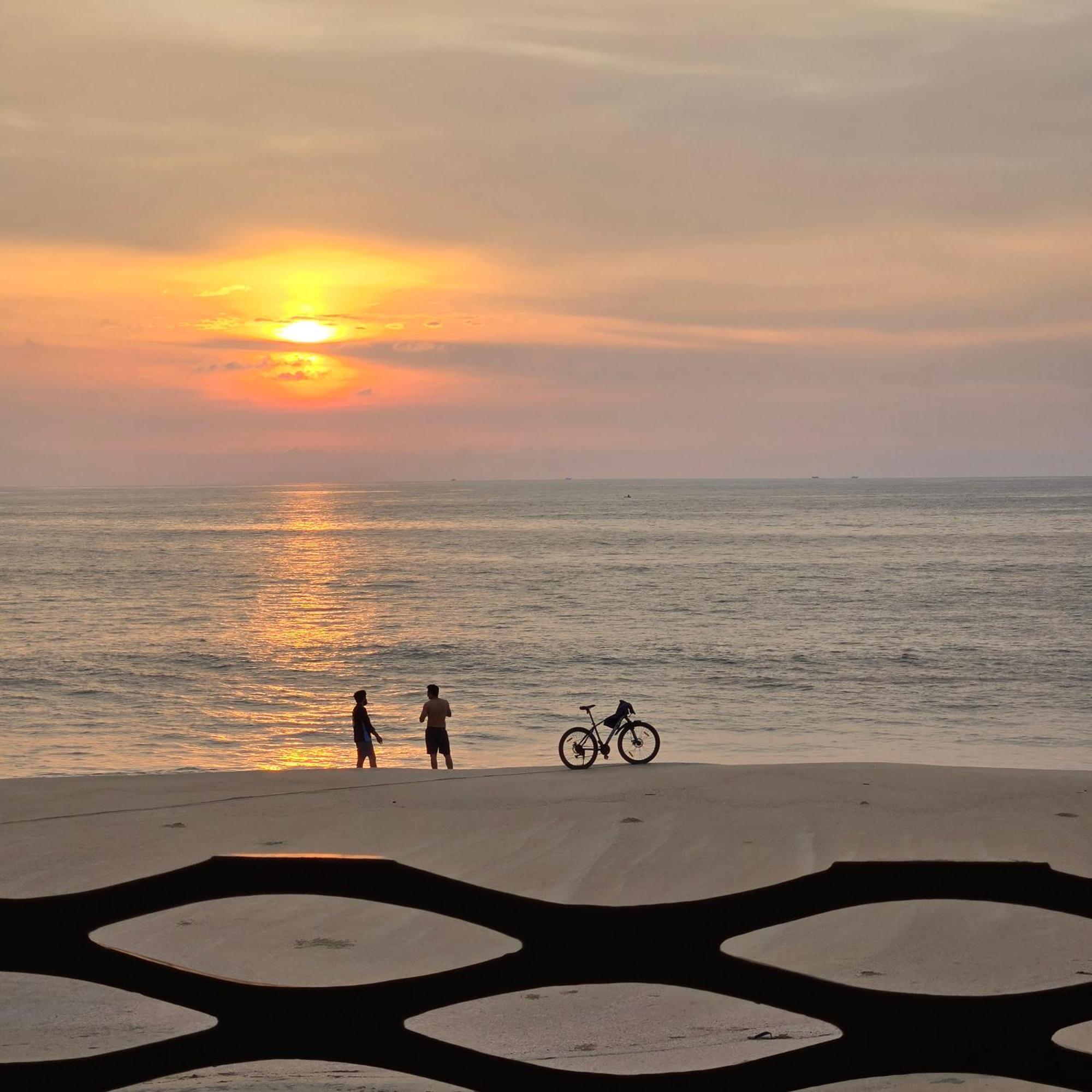 Ether Marari Beachfront Mararikulam Ngoại thất bức ảnh
